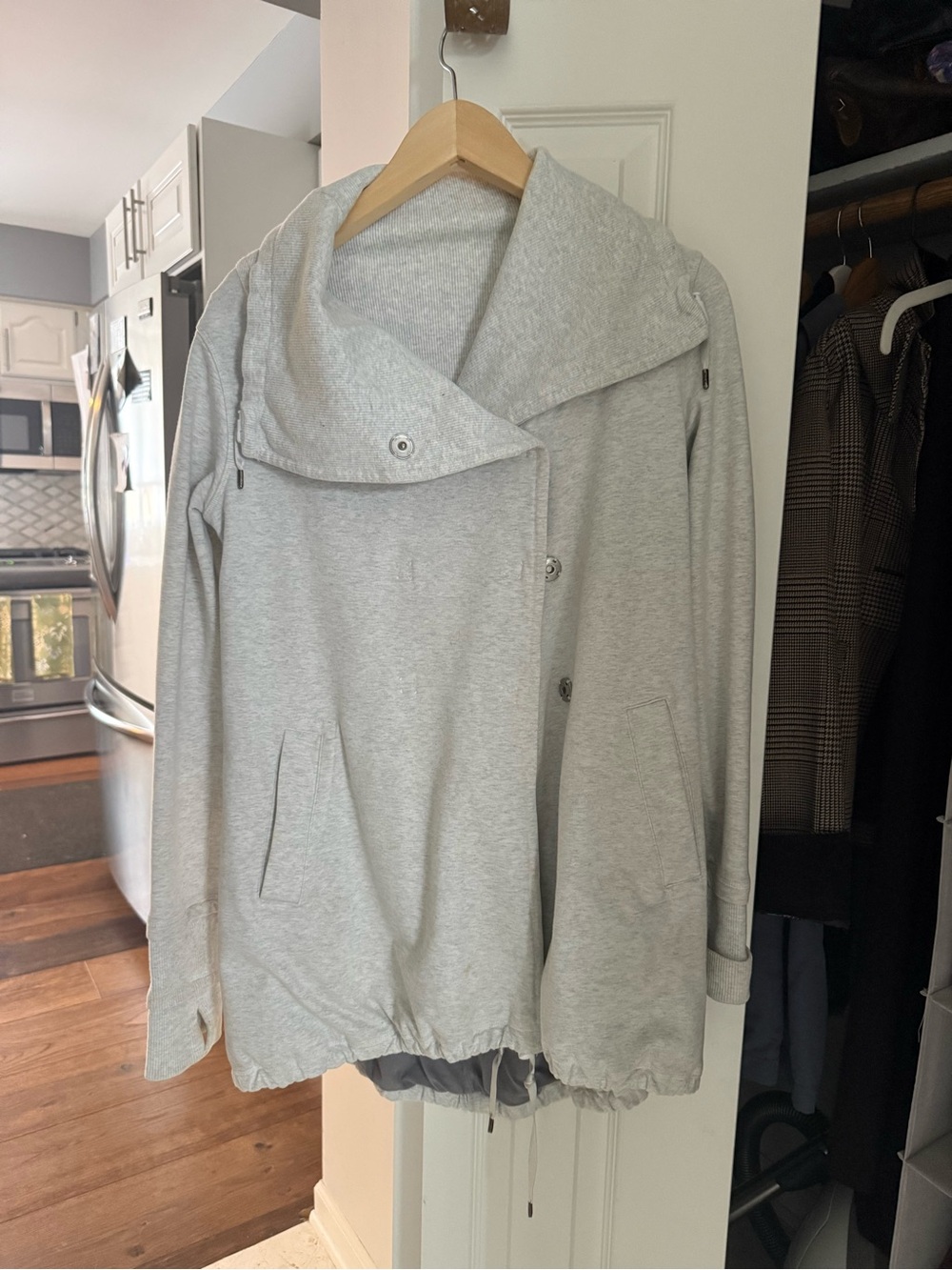 lululemon athletica Light Gray Cowl Neck Pullover Jacket